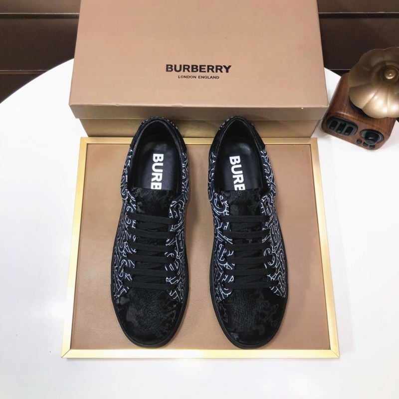 Burberry Low Shoes